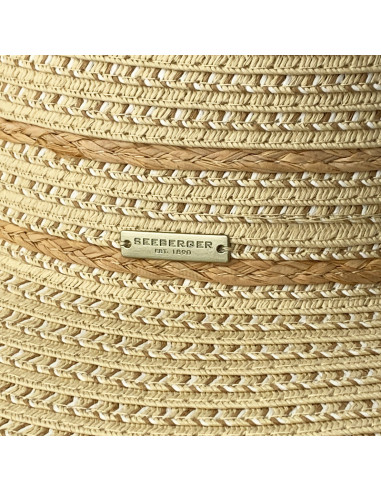 PAPER BRAID CAP WITH RAFFIA DETAIL de Seeberger