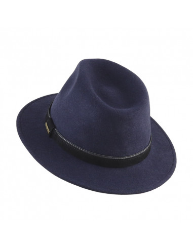 Sombrero Lionel Blumel